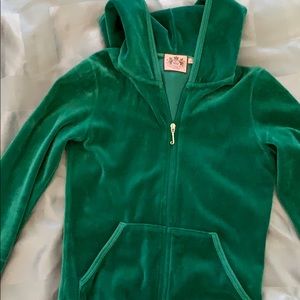 JUICY COUTURE petite women’s green velour